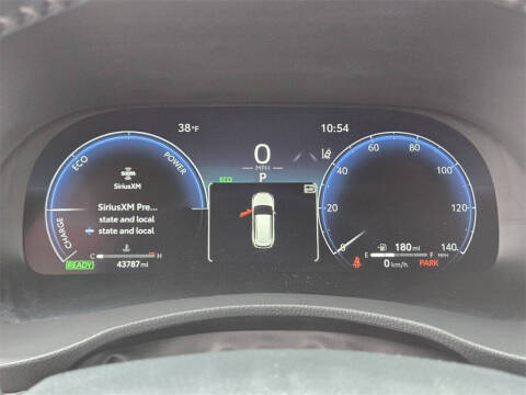 2023 Toyota Highlander Hybrid Platinum