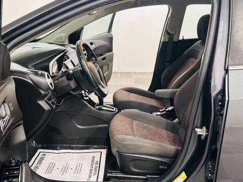 2019 Chevrolet Sonic LT Auto
