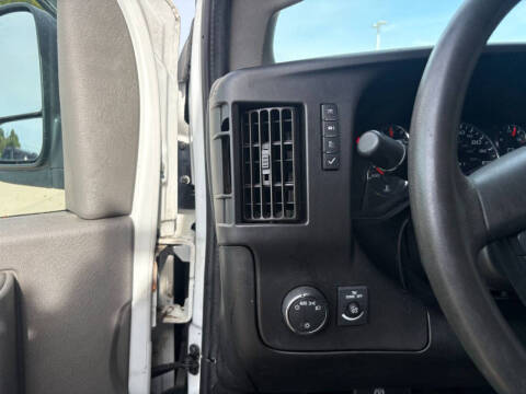 2019 GMC Savana 2500