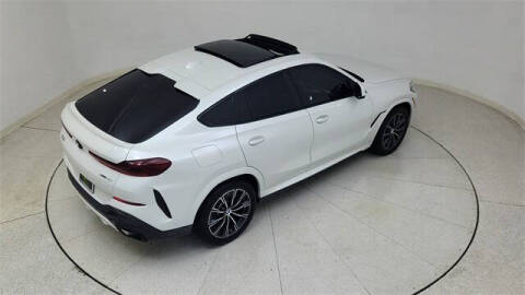 2023 BMW X6 xDrive40i