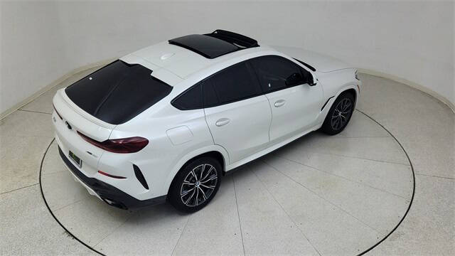 2023 BMW X6 xDrive40i
