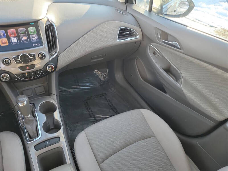 2016 Chevrolet Cruze LT Auto