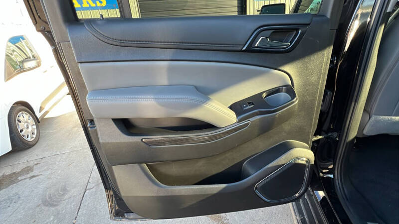 2020 Chevrolet Suburban LT