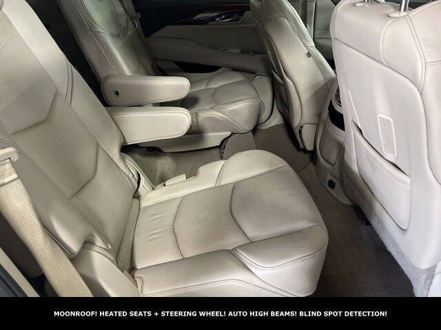 2015 Cadillac Escalade Luxury