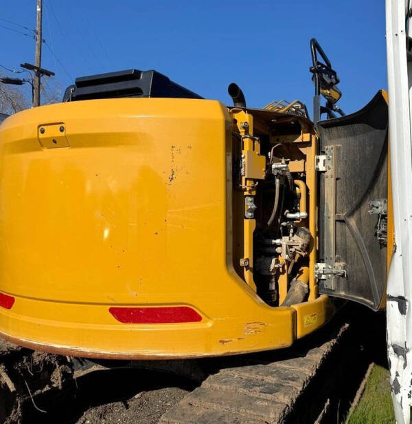 2022 Caterpillar 315
