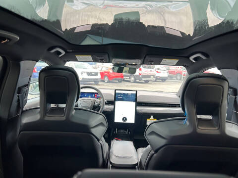 2025 Ford Mustang Mach-E GT