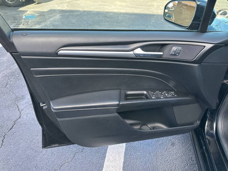 2017 Ford Fusion Titanium