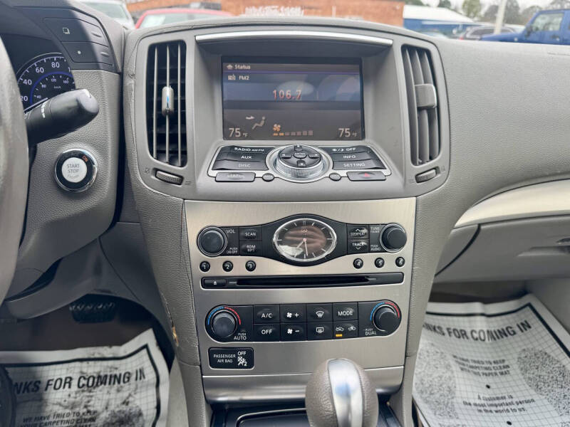 2011 Infiniti G37 Sedan x