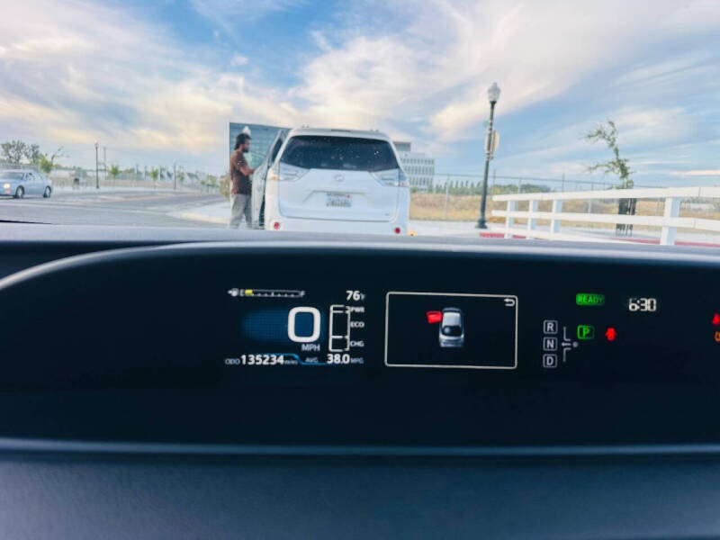 2017 Toyota Prius Two