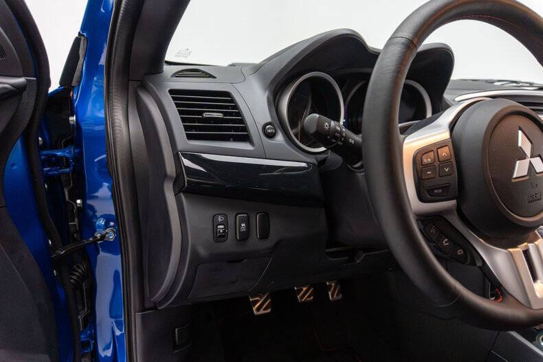 2015 Mitsubishi Lancer ES