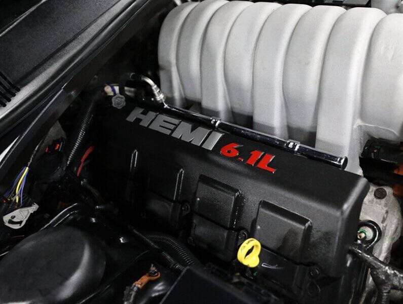 2009 Dodge Challenger SRT8