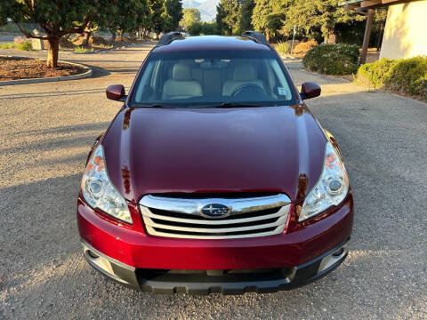 2011 Subaru Outback 2.5i Premium