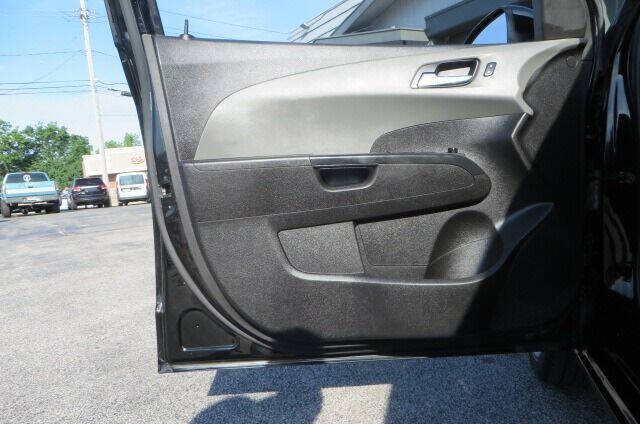 2016 Chevrolet Sonic LTZ Auto