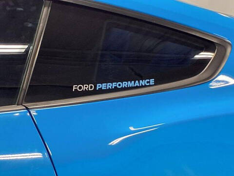 2022 Ford Mustang EcoBoost