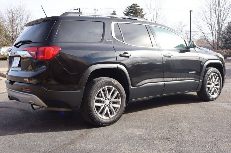 2018 GMC Acadia SLE-2