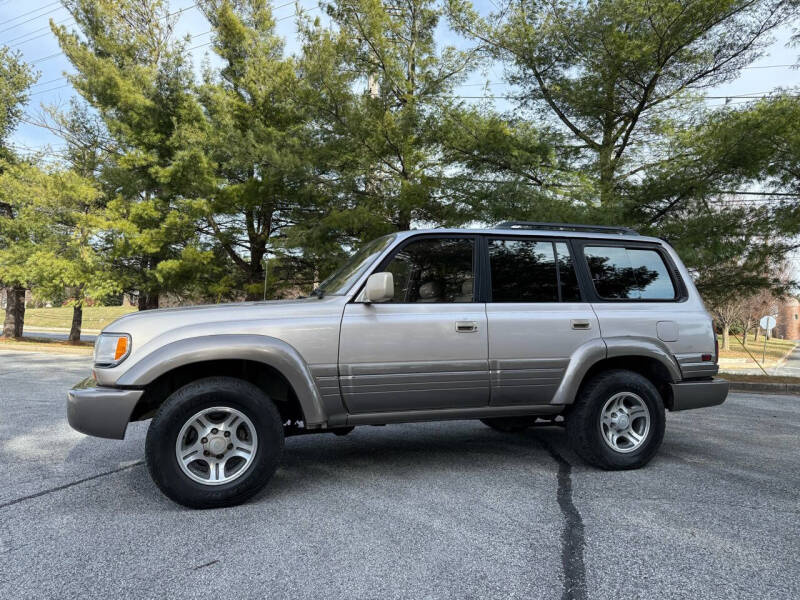 1997 Lexus LX 450 photo 3