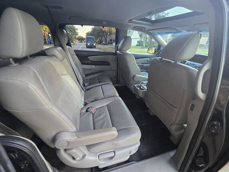 2011 Honda Odyssey EX-L w/DVD