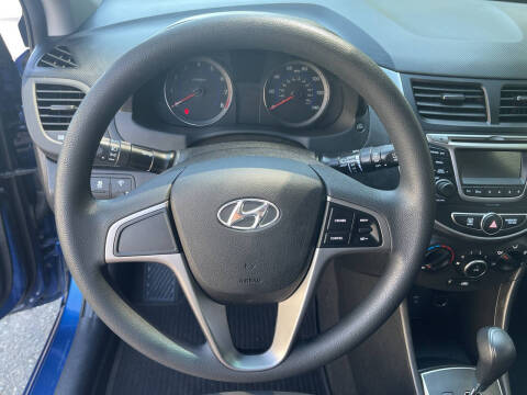 2016 Hyundai Accent SE