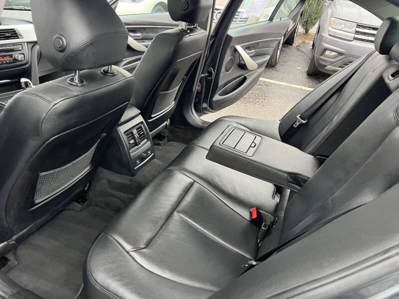 2013 BMW 3 Series 328i xDrive