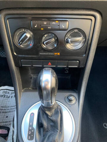 2014 Volkswagen Beetle