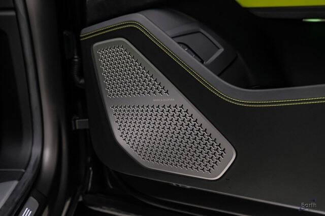 2022 Lamborghini Urus