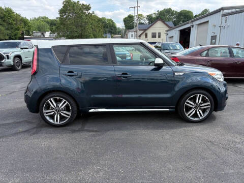 2018 Kia Soul +