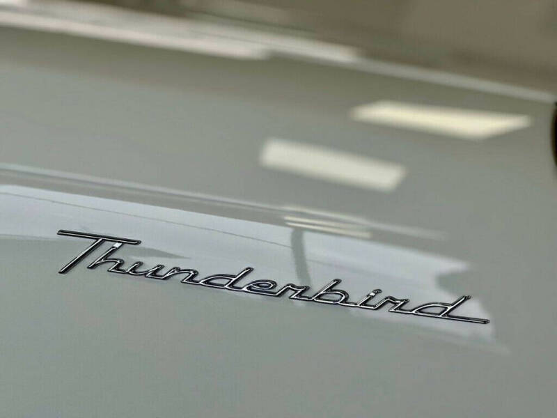 2002 Ford Thunderbird Deluxe