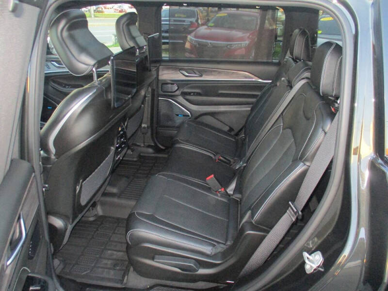 2023 Jeep Grand Cherokee L Overland