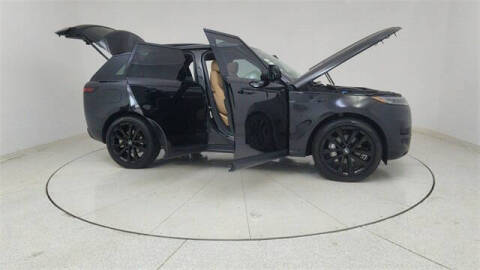 2024 Land Rover Range Rover Sport P360 SE