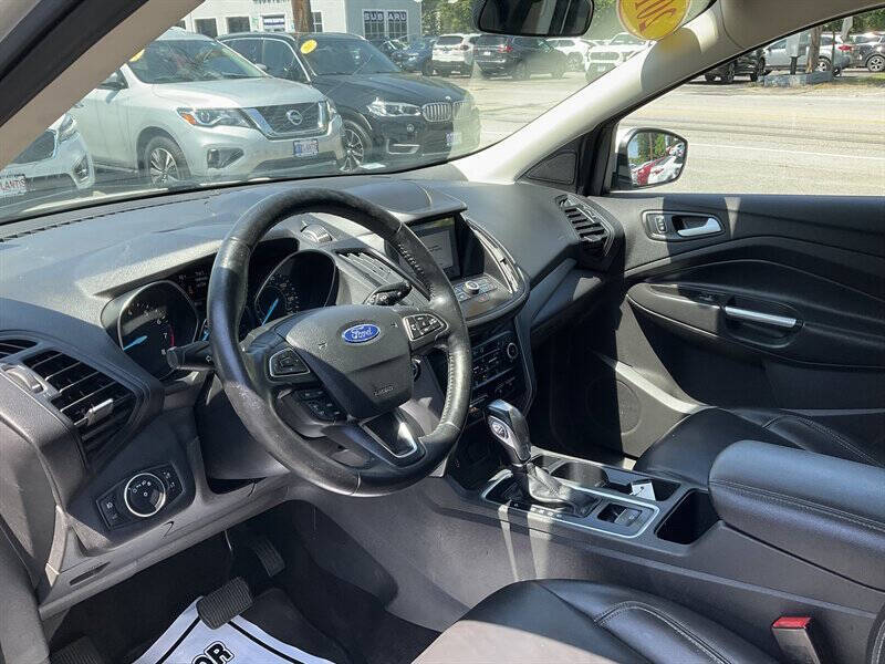 2019 Ford Escape SEL