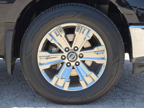 2018 Nissan Titan SV