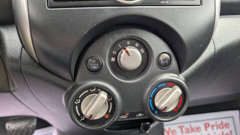 2013 Nissan Versa 1.6 SV
