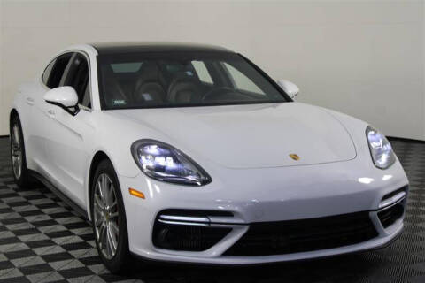 2017 Porsche Panamera Turbo