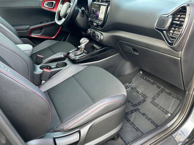 2023 Kia Soul GT-Line