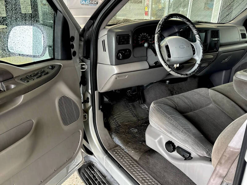 2000 Ford Excursion XLT