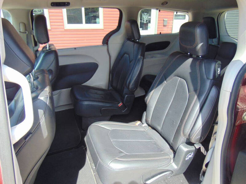 2018 Chrysler Pacifica Touring L
