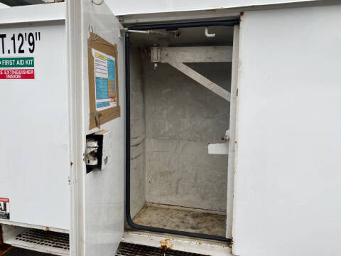 2007 Freightliner M2 106