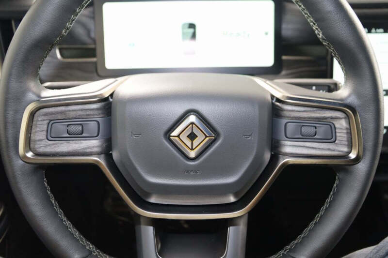 2022 Rivian R1S Launch Edition