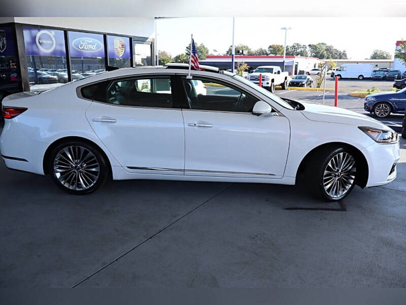 2018 Kia Cadenza Limited
