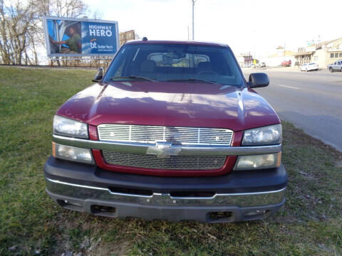 2004 Chevrolet Avalanche for sale at Ideal Cars in Hamilton OH