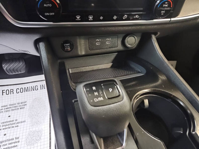 2024 Nissan Rogue SV