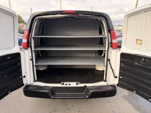 2021 Chevrolet Express 2500