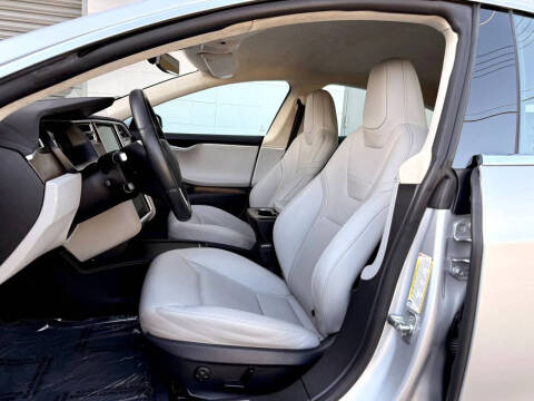 2016 Tesla Model S