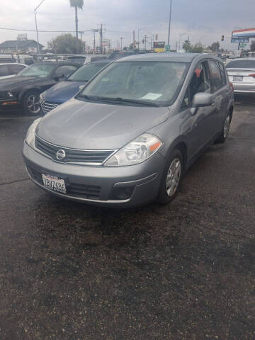 2012 Nissan Versa 1.8 S