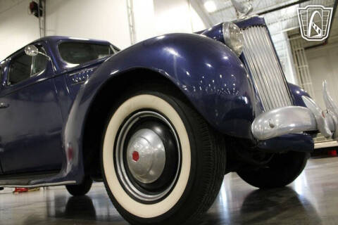 1939 Packard Six