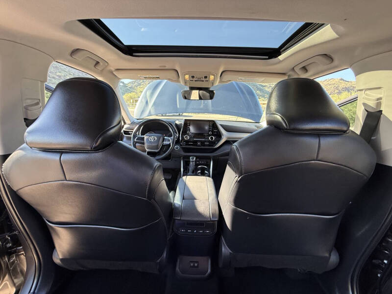 2021 Toyota Highlander XLE