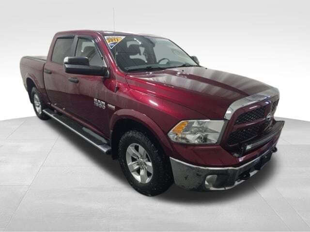 2017 RAM 1500 SLT