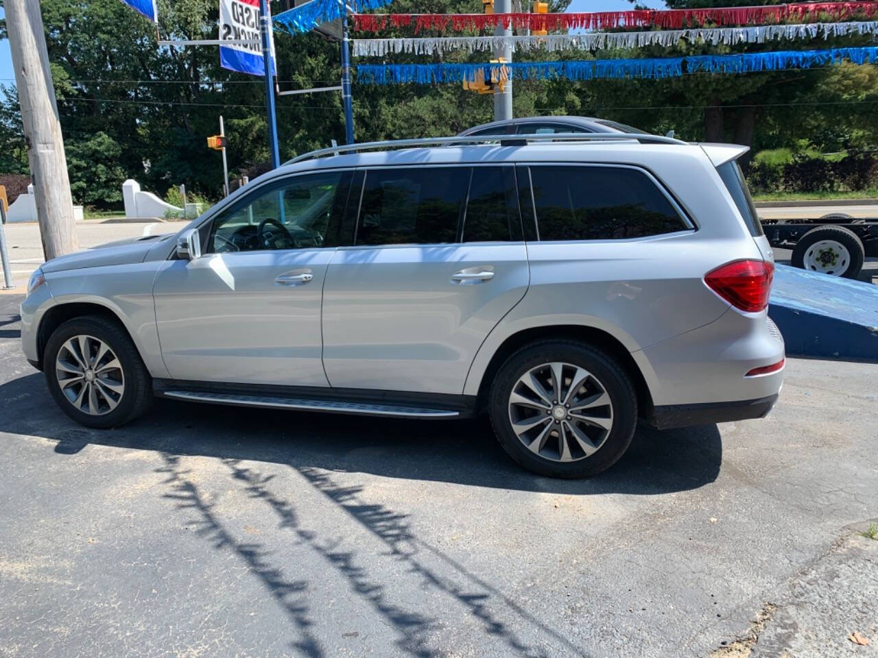 2013 Mercedes-Benz GL-Class for sale at Chuckie Bizzarro's Fleetwing Auto in Erie, PA