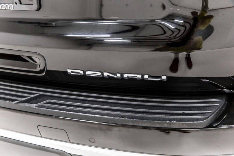 2021 GMC Yukon Denali