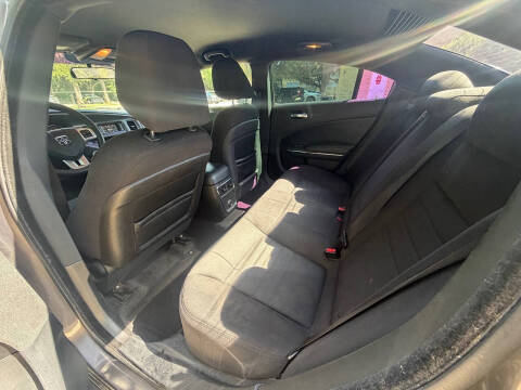2013 Dodge Charger SE